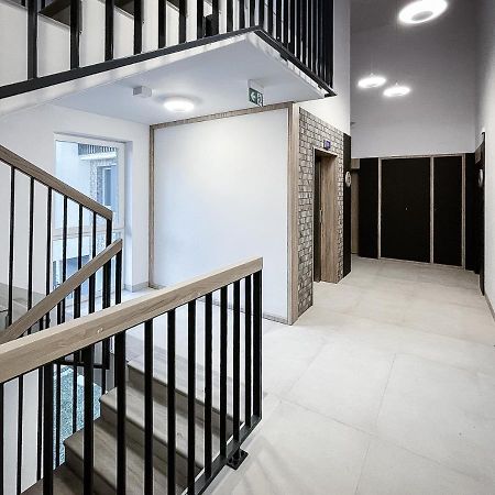 Apartament Clever 2 Kamienica Grochow Varşova Dış mekan fotoğraf