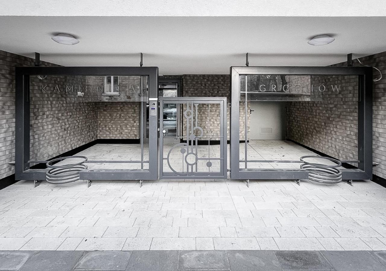 Apartament Clever 2 Kamienica Grochow Varşova Dış mekan fotoğraf